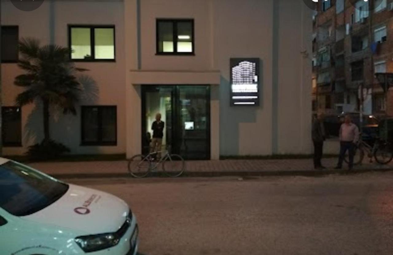 White Apartment Tirana Exterior foto